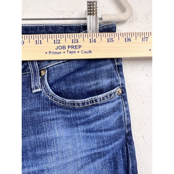 Big Star Women's Jeans Remy Low Rise Fit Size 29 Capri - Picture 6 of 9